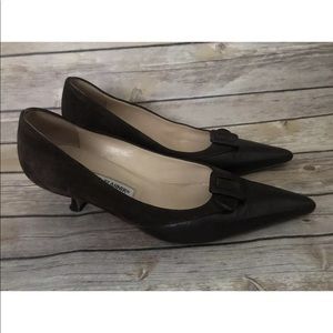 Manolo Blahnik Brown Suede Leather Kitten Heels 38